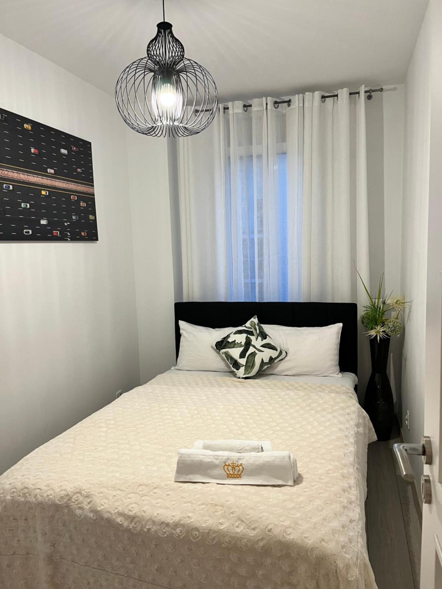 Family House By The River Odra -Panoramic Terrace - 3Room Apartment With 2 Separate Bedrooms And 2 Balconies By Wroapart-Pl- Perfect For Family & Business Stays Wrocław Eksteriør bilde