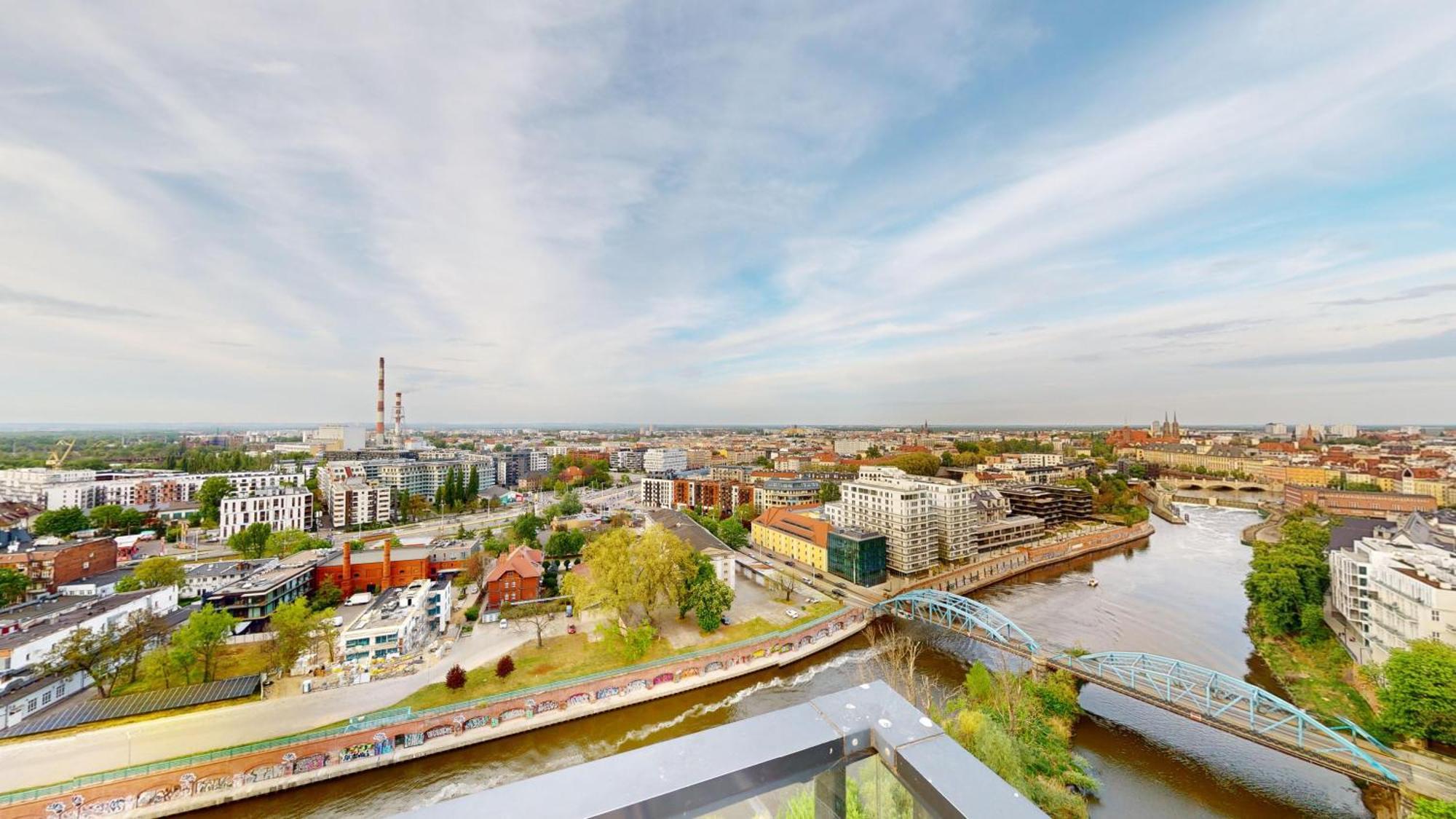 Family House By The River Odra -Panoramic Terrace - 3Room Apartment With 2 Separate Bedrooms And 2 Balconies By Wroapart-Pl- Perfect For Family & Business Stays Wrocław Eksteriør bilde